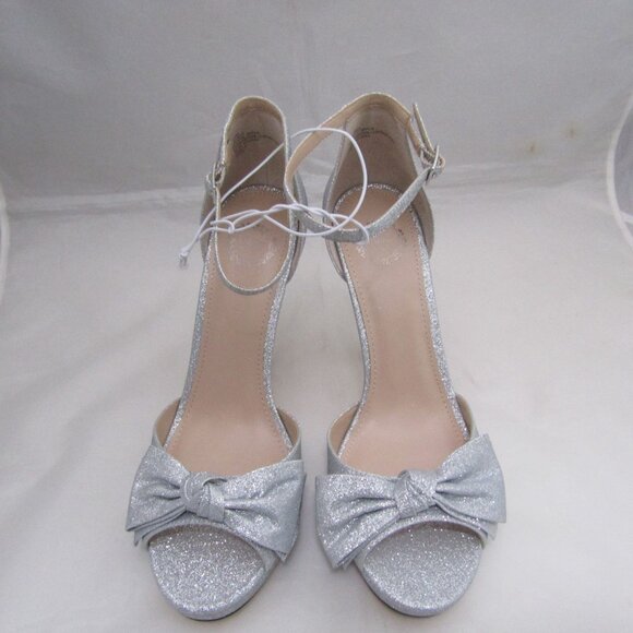 I. Miller Women's Heels 9.5 Silver Glittery Coquette Girl Feminine Party Evening - Picture 6 of 9